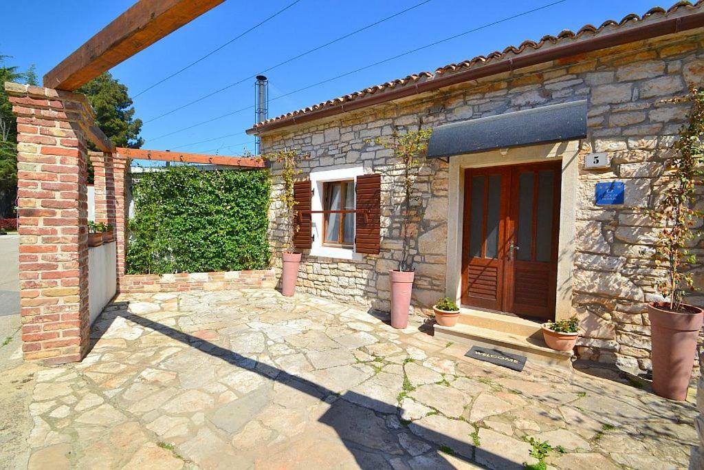 Villa Giardin Novigrad  ภายนอก รูปภาพ