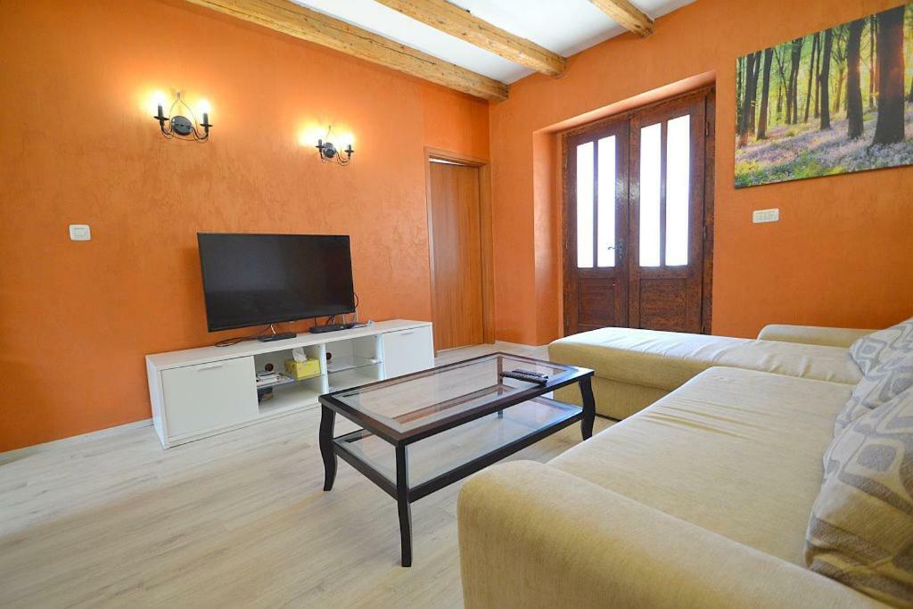 Villa Giardin Novigrad  ภายนอก รูปภาพ